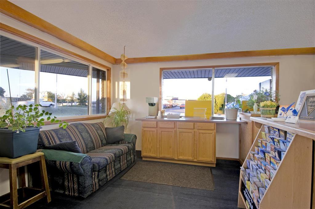 American Inn Of Liberal Interior photo